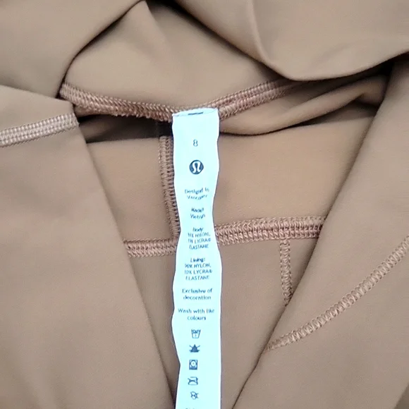 ❌️❌️❌️SOLD❌️❌️❌️NWOT lululemon Align HR Shorts 6"/ 8 - Picture 4 of 10